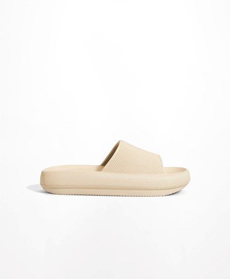 Oysho Flatform Sandals Kremowe | 581947FKN
