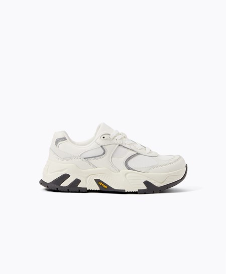 Oysho Vibram® Xs Trek Trainers Białe | 465897YEF