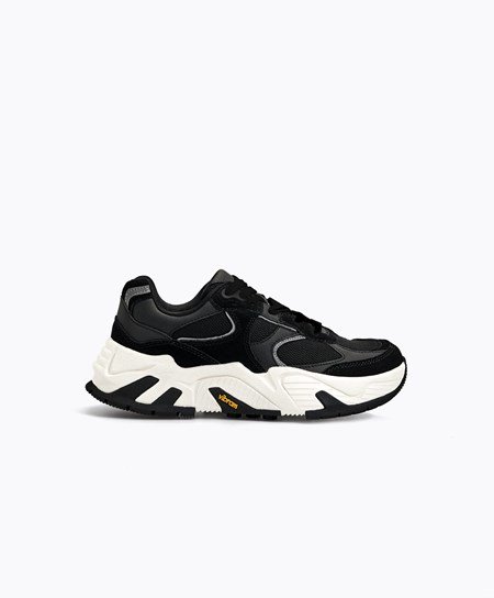 Oysho Vibram® Xs Trek Trainers Czarne | 915732ZOF